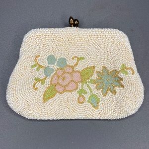 Beaded vintage coin purse